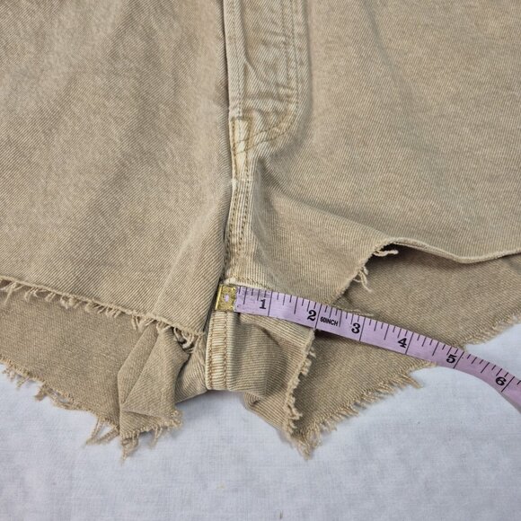 Levi’s 501 Women's Shorts Size 29 High Rise Raw Hem Distressed Light Brown (56) - Picture 9 of 10